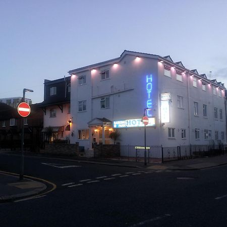 Barking Park Hotel Exteriör bild